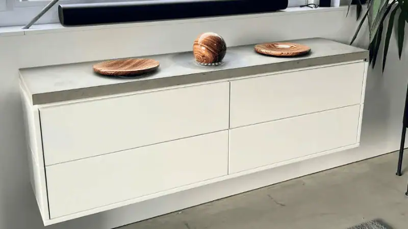 Sideboard Hochwertiges Sideboard nach Maß mit klarer Formensprache und handwerklicher Verarbeitung